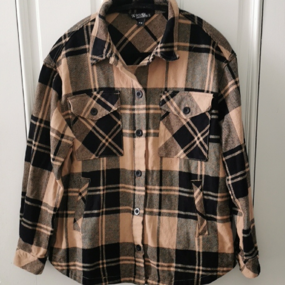 Womens BC Clothing Co Plaid Western Button Up Shaket With Pockets Unisex. Size M